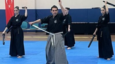 Kütahya’nın Tavşanlı ilçesindeki kapalı spor salonu, BUDO7 sanatının gösterilerine ev