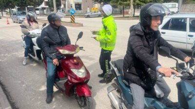 Kütahya’nın Tavşanlı ilçesi İlçe Emniyet Müdürlüğü Trafik Büro Amirliği, motosiklet