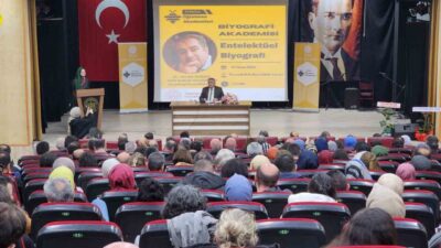 Millî Eğitim Bakanlığı tarafından öğretmenlerin mesleki, kişisel ve entelektüel gelişimlerini