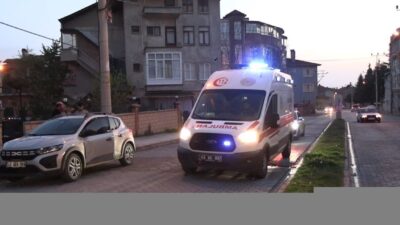 Kütahya’nın Tavşanlı ilçesinde otomobil ile motosikletin çarpışması sonucu meydana gelen