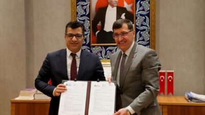 Kütahya Belediye Başkanı Eyüp Kahveci ile Kütahya Belediyesi arasında imzalanan