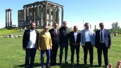 MHP Kütahya Milletvekili Ahmet Erbaş ve MHP Kocaeli Milletvekili Saffet