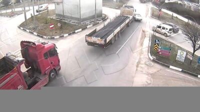 Kütahya’da, aşırı hız ve dikkatsizlik sonucu meydana gelen 4 ayrı