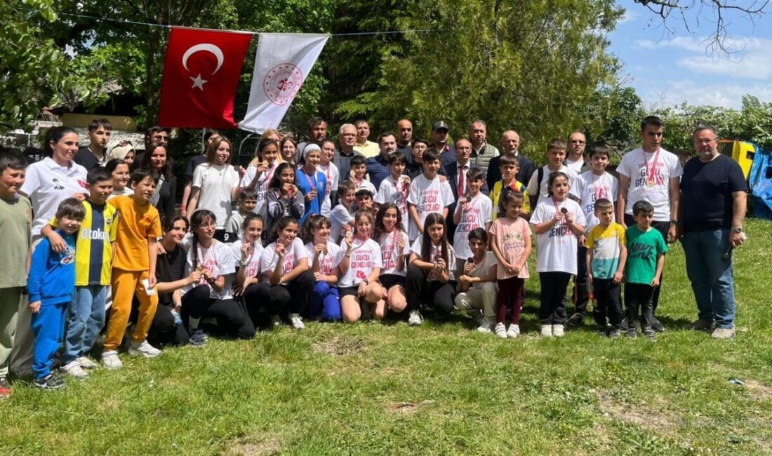 Kütahya’nın Domaniç ilçesi Çukurca Beldesi’nde bulunan Ilıcaksu Oryantiring yarışlarına ev