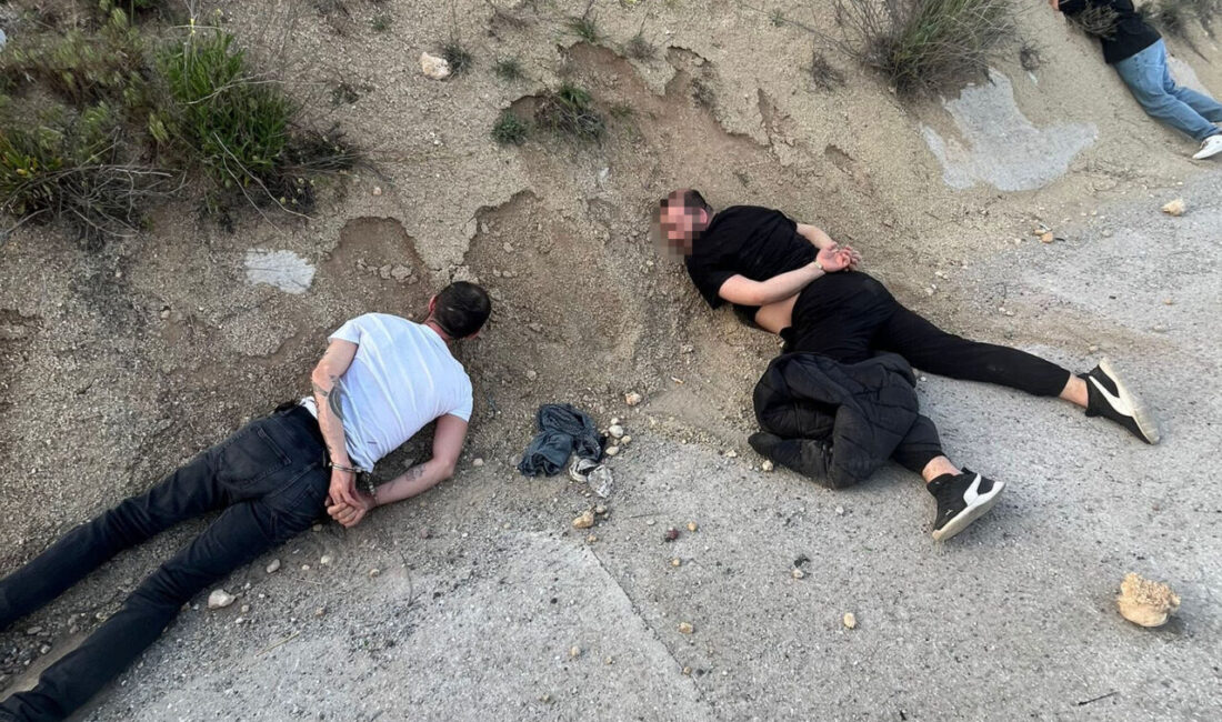 Oğuzhan KILIÇ/ KÜTAHYA, – KÜTAHYA’da polisin ‘dur’ ihtarına uymayarak kaçan