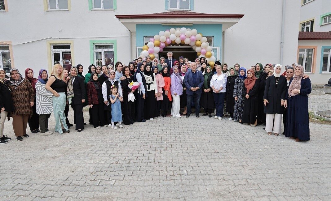 Kütahya’da Prof. Dr. Nurettin Uzunoğlu Anadolu İmam Hatip Lisesi bünyesinde