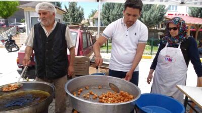 Kütahya’nın Hisarcık İlçe Devlet Hastanesi personelinin katkılarıyla 8. geleneksel lokma