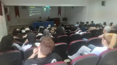 Kütahya Dumlupınar Üniversitesi (DPÜ) Hisarcık Meslek Yüksekokulunda “Yapay Zeka, Reklamcılık