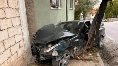 Kütahya’nın Hisarcık ilçesinde polisin “dur” ihtarına uymayarak kaçan 17 yaşındaki