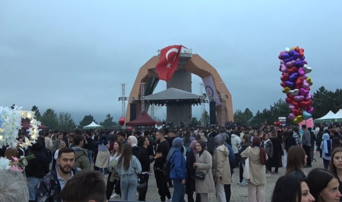 Kütahya Dumlupınar Üniversitesi (DPÜ) geleneksel bahar şenlikleri DPÜ Fest 2025,