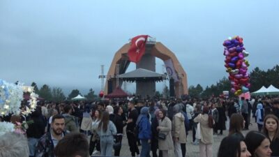 Kütahya Dumlupınar Üniversitesi (DPÜ) geleneksel bahar şenlikleri DPÜ Fest 2025,
