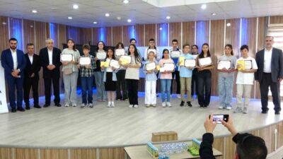 Kütahya Aile Derneği tarafından, İl Milli Eğitim Müdürlüğü iş birliğiyle