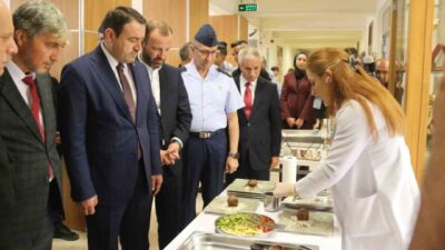 Hayat Boyu Öğrenme Haftası kapsamında düzenlenen açılış programı, Kütahya Halk