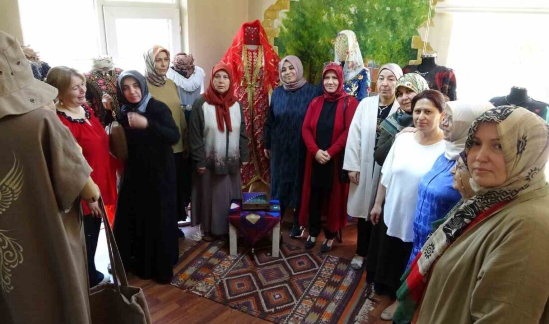 Kütahya Halk Eğitimi Merkezi usta öğreticisi Sibel Dönmez’in 30 Ağustos