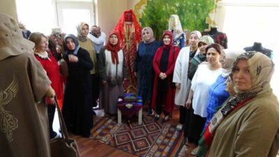 Kütahya Halk Eğitimi Merkezi usta öğreticisi Sibel Dönmez’in 30 Ağustos