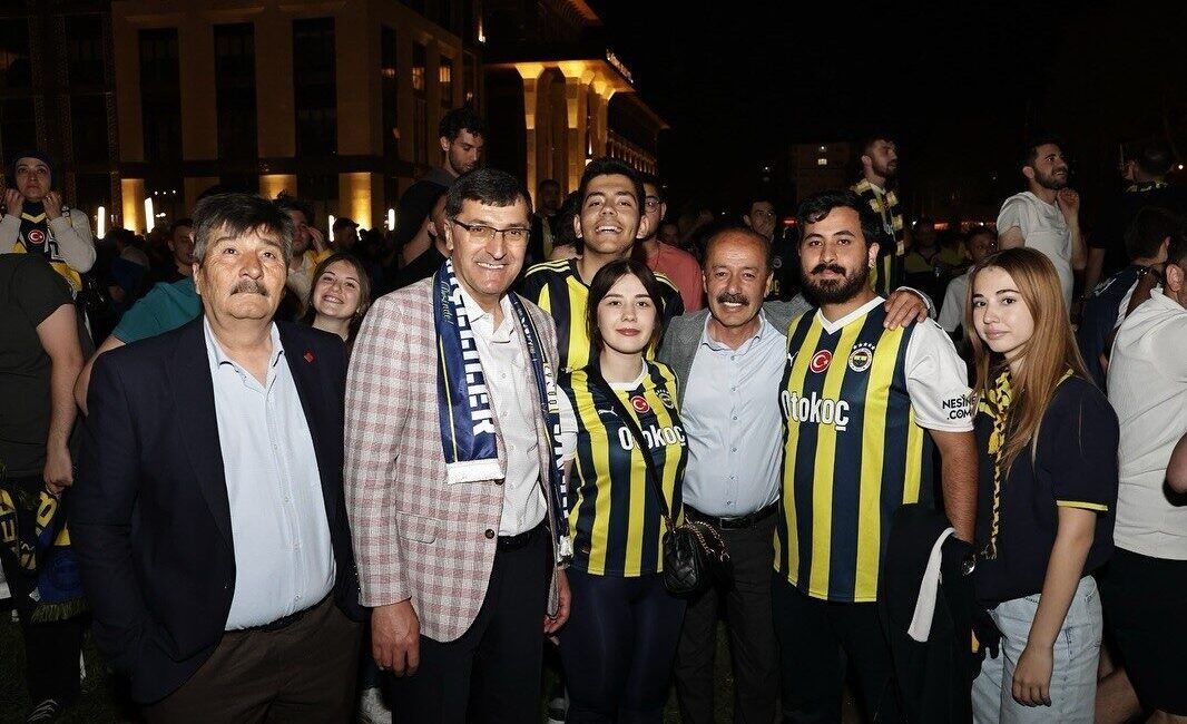 THY EuroLeague finalinde Fenerbahçe’nin ,Monaco’yu 81-70 mağlup ederek şampiyonluğa ulaştığı