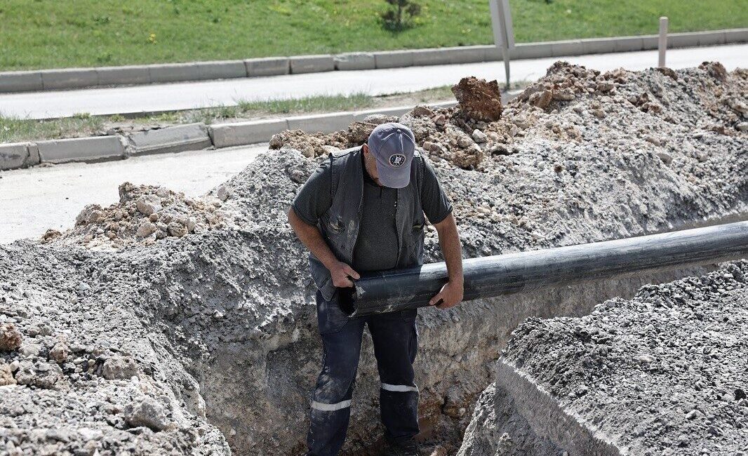 Kütahya Belediyesi, altyapı yatırımlarına hız kesmeden devam ediyor. Akkent Mahallesi