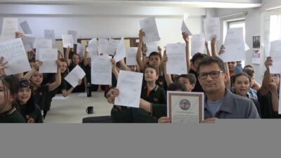 Kütahya’nın Tavşanlı ilçesinde Ressam Abdullah Taktak Ortaokulu öğrencileri tarafından sınır