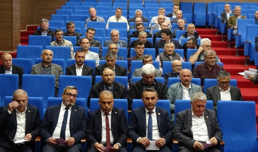 Kütahya’nın Tavşanlı ilçesinde, Kaymakam Hayrettin Baskın’ın başkanlığında köy muhtarlarıyla önemli