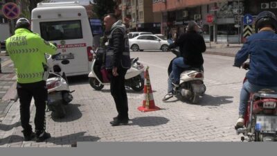 Kütahya’nın Tavşanlı ilçesinde İlçe Emniyet Müdürlüğü ekipleri, ilçenin en işlek