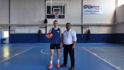 Son olarak İlkem Yapı Tarsus Belediyesi’nde oynayan basketbolcu Büşra Akgün,