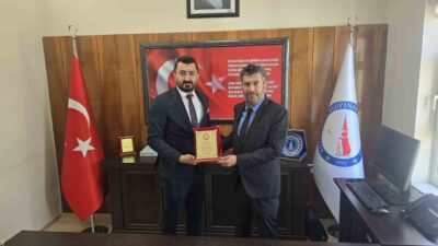 Kütahya Dumlupınar Üniversitesi’ne bağlı Gediz Meslek Yüksekokulu (MYO) müdürlük görevinde