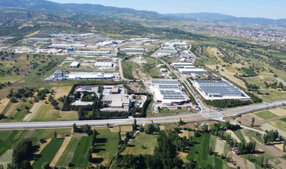 Kütahya’nın Gediz ilçesi, son yıllarda sanayi yatırımları ve lojistik avantajlarıyla