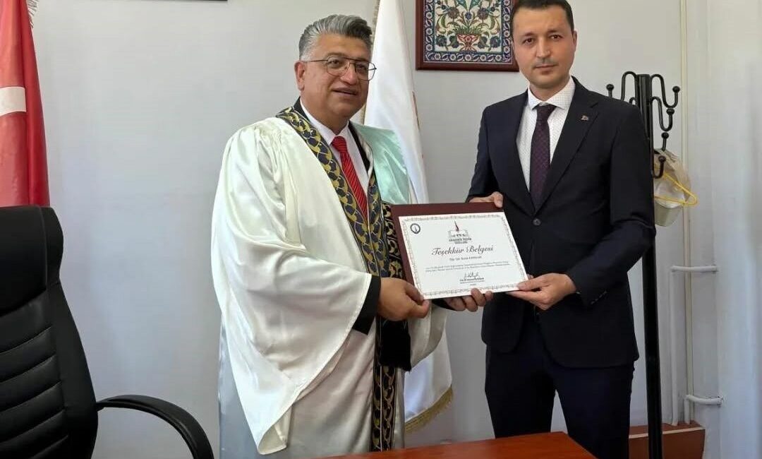 Hisarcık Meslek Yüksekokulunda görev yapan akademik personelden MYO Müdürü Öğr.