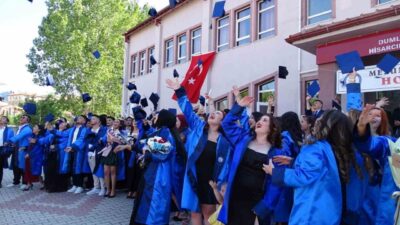 Kütahya Dumlupınar Üniversitesi’ne (DPÜ) bağlı Hisarcık Meslek Yüksekokulundan mezun olan
