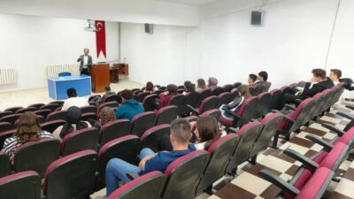 Kütahya Dumlupınar Üniversitesi Hisarcık Meslek Yüksekokulunda sigortacılık sektöründeki aracılık hizmetlerine