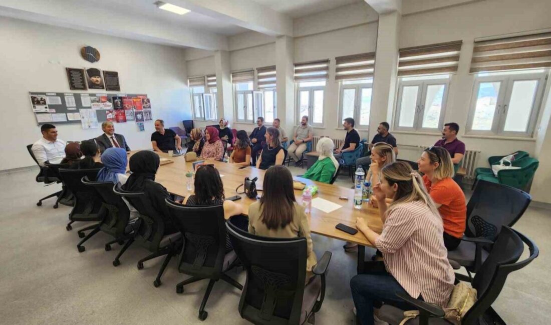 Kütahya İl Milli Eğitim Müdürü Mustafa Yılmaz’ın, Şube Müdürü Mustafa