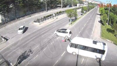 Kütahya’da meydana gelen 3 ayrı trafik kazası, saniye saniye güvenlik