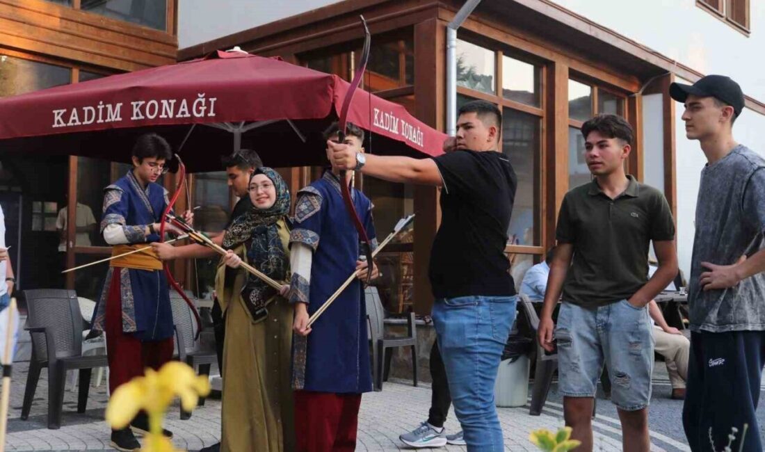 Kütahya’da bu yıl dördüncüsü düzenlenen GENÇFEST, yoğun bir katılımla gerçekleştirildi.