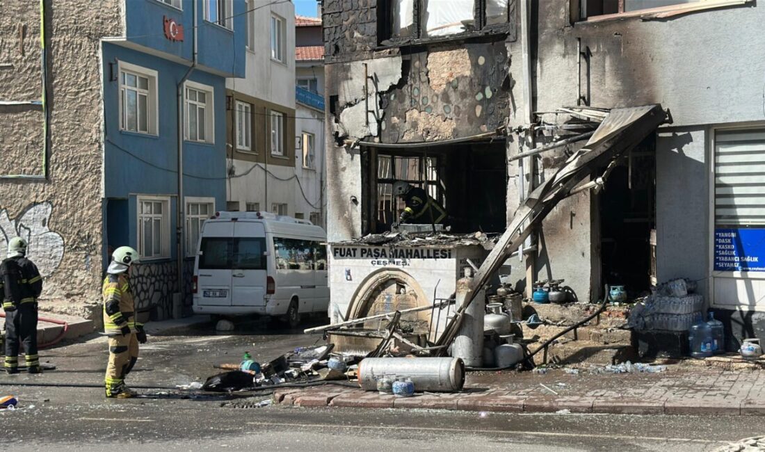 Oğuzhan KILIÇ/KÜTAHYA, –KÜTAHYA’da 3 katlı binanın giriş katında bulunan iş