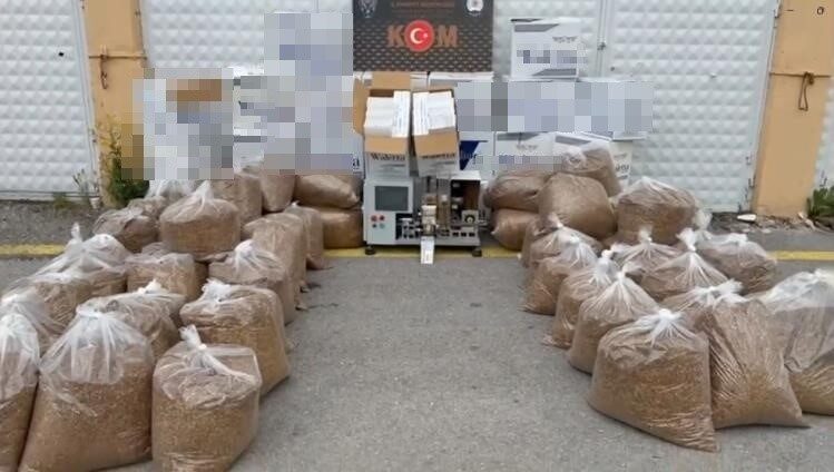 Kütahya’da düzenlenen kaçak tütün operasyonunda 5 şüpheli hakkında adli işlem