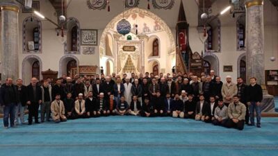 Kütahya İl Müftülüğü tarafından her hafta düzenlenen geleneksel sabah namazı