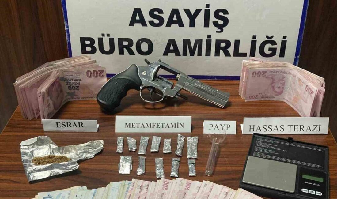 Kütahya’nın Tavşanlı ilçesinde düzenlenen uyuşturucu operasyonunda yakalanan 1 kişi tutuklandı.