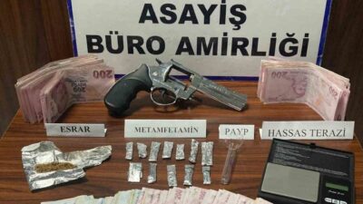 Kütahya’nın Tavşanlı ilçesinde düzenlenen uyuşturucu operasyonunda yakalanan 1 kişi tutuklandı.