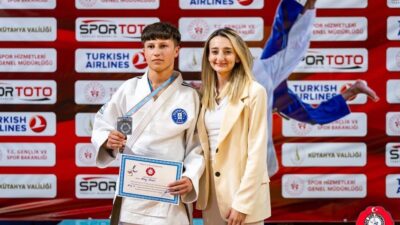 Kütahya’da düzenlenen Yıldızlar Türkiye Judo Şampiyonası’nda, Kütahya Belediyespor’un yetenekli judocusu