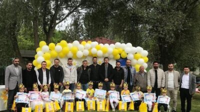 Simav İlçe Müftülüğüne bağlı Naşa 4-6 Yaş Kuran Kursunda okuyan