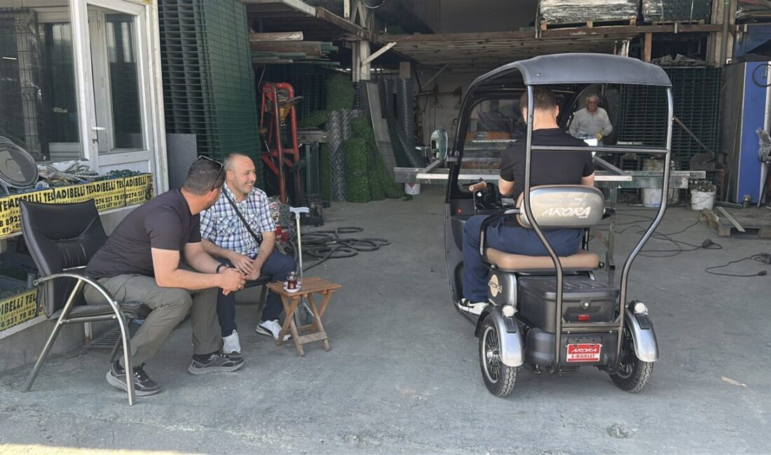 Oğuzhan KILIÇ/KÜTAHYA, – KÜTAHYA’da doğuştan kas hastası olan Ahmet Yoldaş,