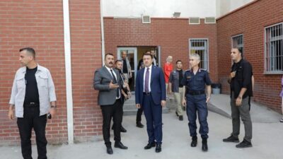 Kütahya Valisi Musa Işın, İl Göç İdaresi Müdürlüğü bünyesinde faaliyet