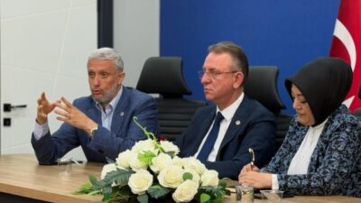 AK Parti Kütahya Milletvekili Adil Biçer, “Türkiye Yüzyılı hedeflerimiz doğrultusunda