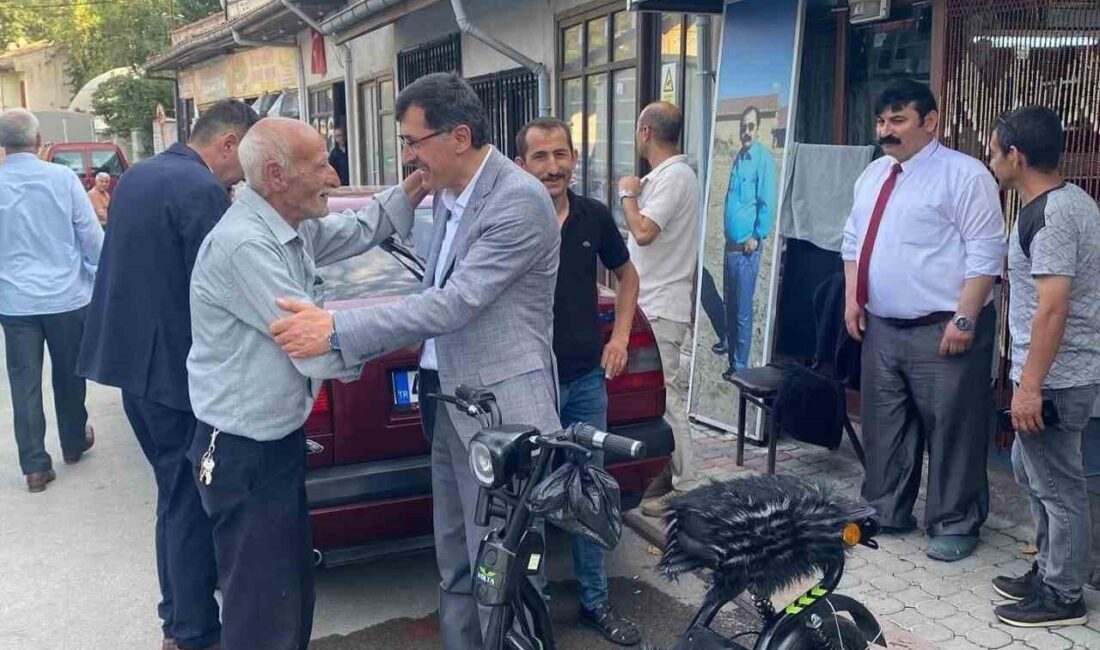 Kütahya Belediye Başkanı Eyüp Kahveci, esnaf ve vatandaş buluşmalarını sürdürüyor.