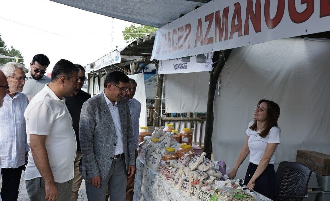 Kütahya Belediye Başkanı Eyüp Kahveci, Gediz ilçesinde bu yıl 21’incisi