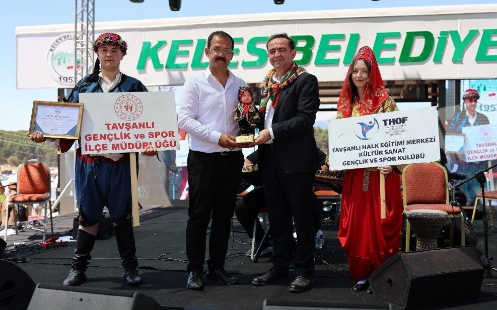 Kütahya’nın Tavşanlı ilçesinde kurulan Harguş Kültür Sanat iş birliğiyle düzenlenen