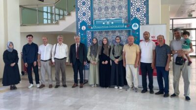 Kütahya Dumlupınar Üniversitesi (DPÜ) İlahiyat Fakültesi’nde Arapça Hazırlık Sınıfı’nı başarıyla