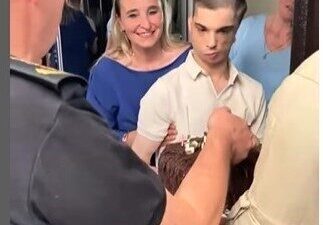 Kütahya İl Emniyet Müdürü Osman Elbir, kendisiyle tanışmak isteyen özel