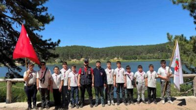 Hisarcık İlçe Müftülüğünce Diyanet Gençlik Merkezi izcileri için Gölcük yaylasında