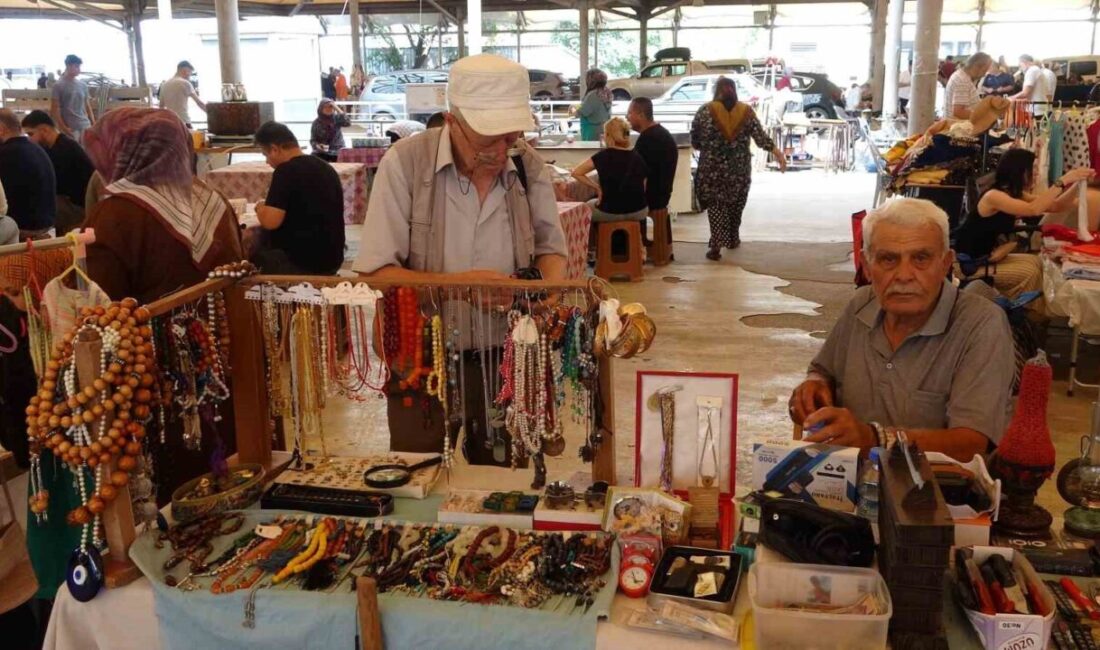 Kütahya’da geleneksel hale gelen Antika Pazarı, 30’uncu kez kapılarını açtı.